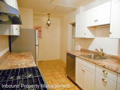 Main picture of 452 Park Dr