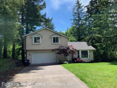 Main picture of 7909 Incline Dr SE