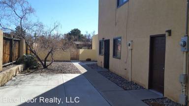 Main picture of 12010 Stilwell Dr NE