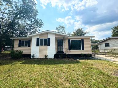 Main picture of 1425 Brighton Rd