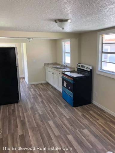 Main picture of 1209 7th St