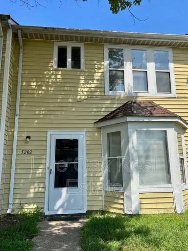 Main picture of 5202 Richard Rd