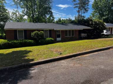 Main picture of 1224 Oakdale Rd