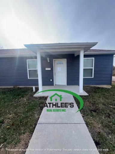 Main picture of 9 S Center St