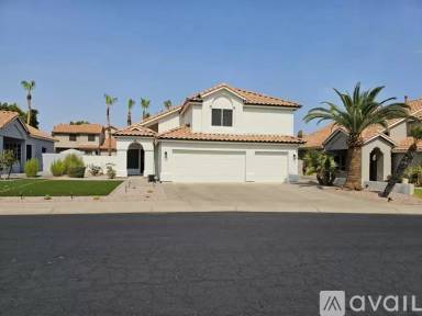 Main picture of 16805 S 34th Way