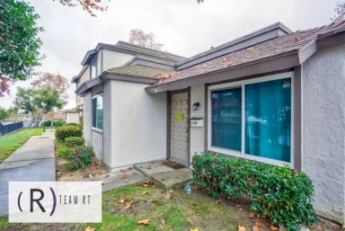 Main picture of 2210 Shady Hills Dr