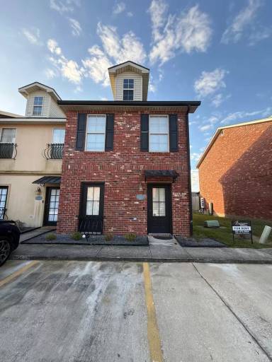 Main picture of 4400 Brown St
