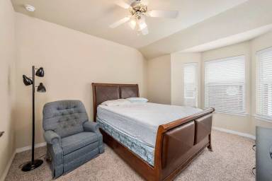 Main picture of Lakeridge Townhomes