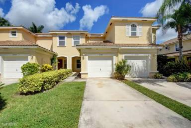 Main picture of 13789 Creston Pl
