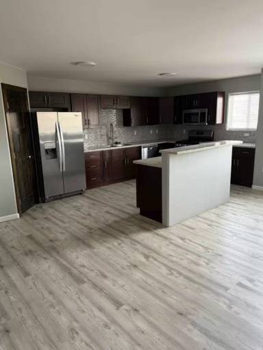 Main picture of 3572 W Coghlan Cir