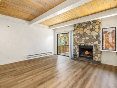 Main picture of 989 Tahoe Blvd Apartments