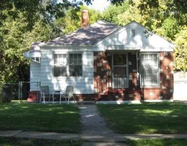 Main picture of 2874 Wirt St