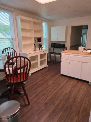 Main picture of 3 E Prospect Ave