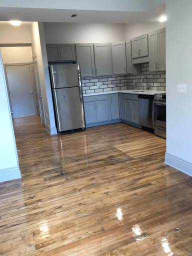Main picture of 20 E Castle St