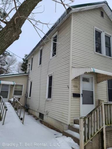 Main picture of 1001 E 6th St