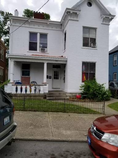 Main picture of 419 8th Ave