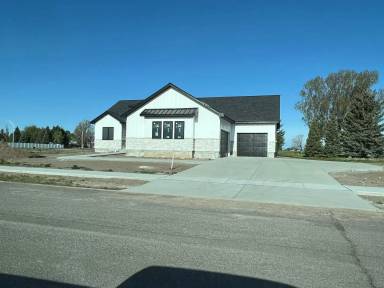 Main picture of 1128 Cypress Loop