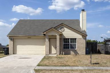 Main picture of 2807 Armadillo Dr