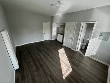 Main picture of 1140 E Elk Ave