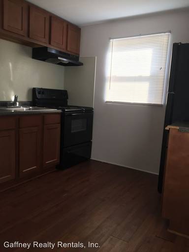 Main picture of Chandler Oaks Apartments