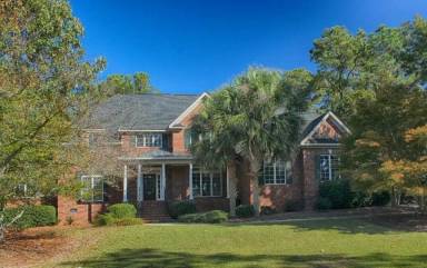 Main picture of 121 Pine Needle Rd
