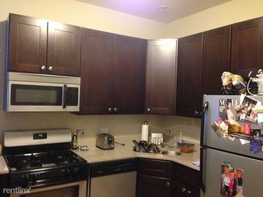 Main picture of 850 W Fletcher St