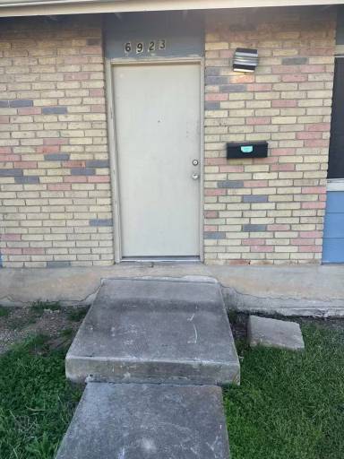 Main picture of 6923 Basilwood Dr