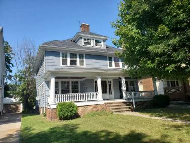 Main picture of 3147 E Derbyshire Rd