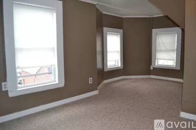 Main picture of 16 Argyle St