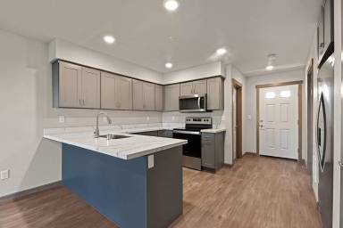 Main picture of 525 Telegraph Rd