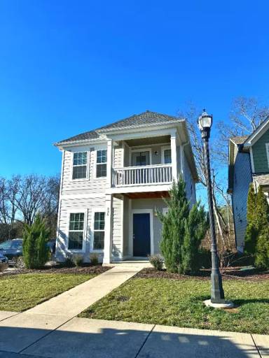Main picture of 335 Lakeside Park Dr