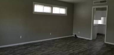 Main picture of 2014 Curdes Ave