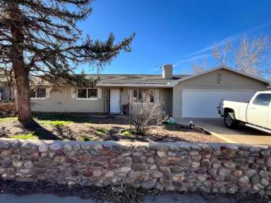 Main picture of 18 N 600 St W