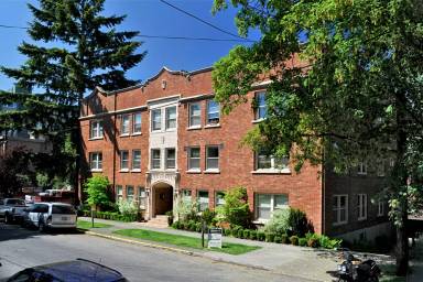 Main picture of 615 14th Ave E