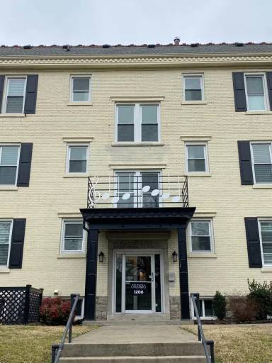 Main picture of 1208 16th Ave S