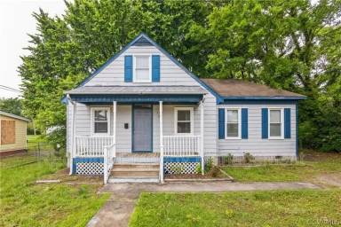 Main picture of 124 Henrico St
