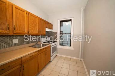 Main picture of 2805 43rd St