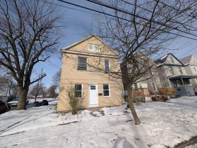 Main picture of Federal Row Apartments