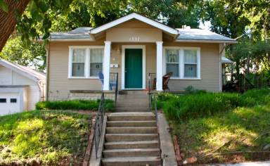 Main picture of 1337 E 17th Pl
