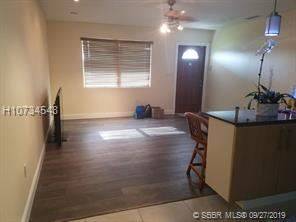 Main picture of 2501 NW 87th Ave