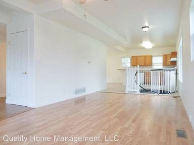Main picture of 1732 N Adams St