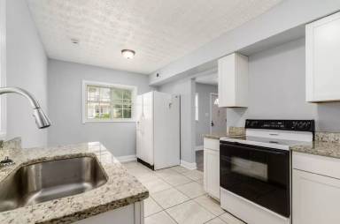 Main picture of 1057 E 15th Ave
