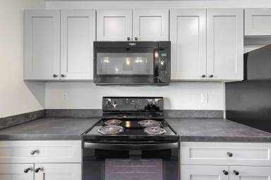 Main picture of 5157 Fallon St
