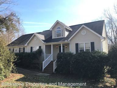 Main picture of 125 Feezor Ct