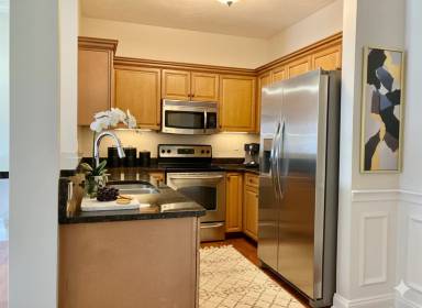 Main picture of 233 Magill Dr