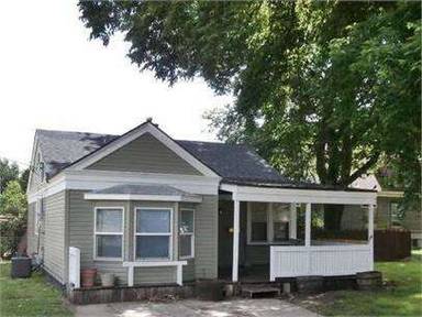 Main picture of 621 S Clark St