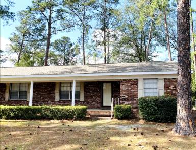 Main picture of 2539 Tebeau St