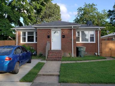 Main picture of 9286 Marlow Ave