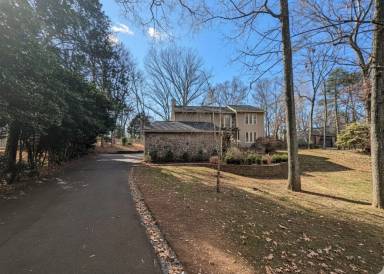 Main picture of 3023 Shallowood Ln