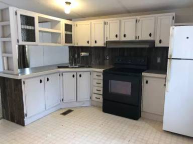 Main picture of 145900 Moon Rd